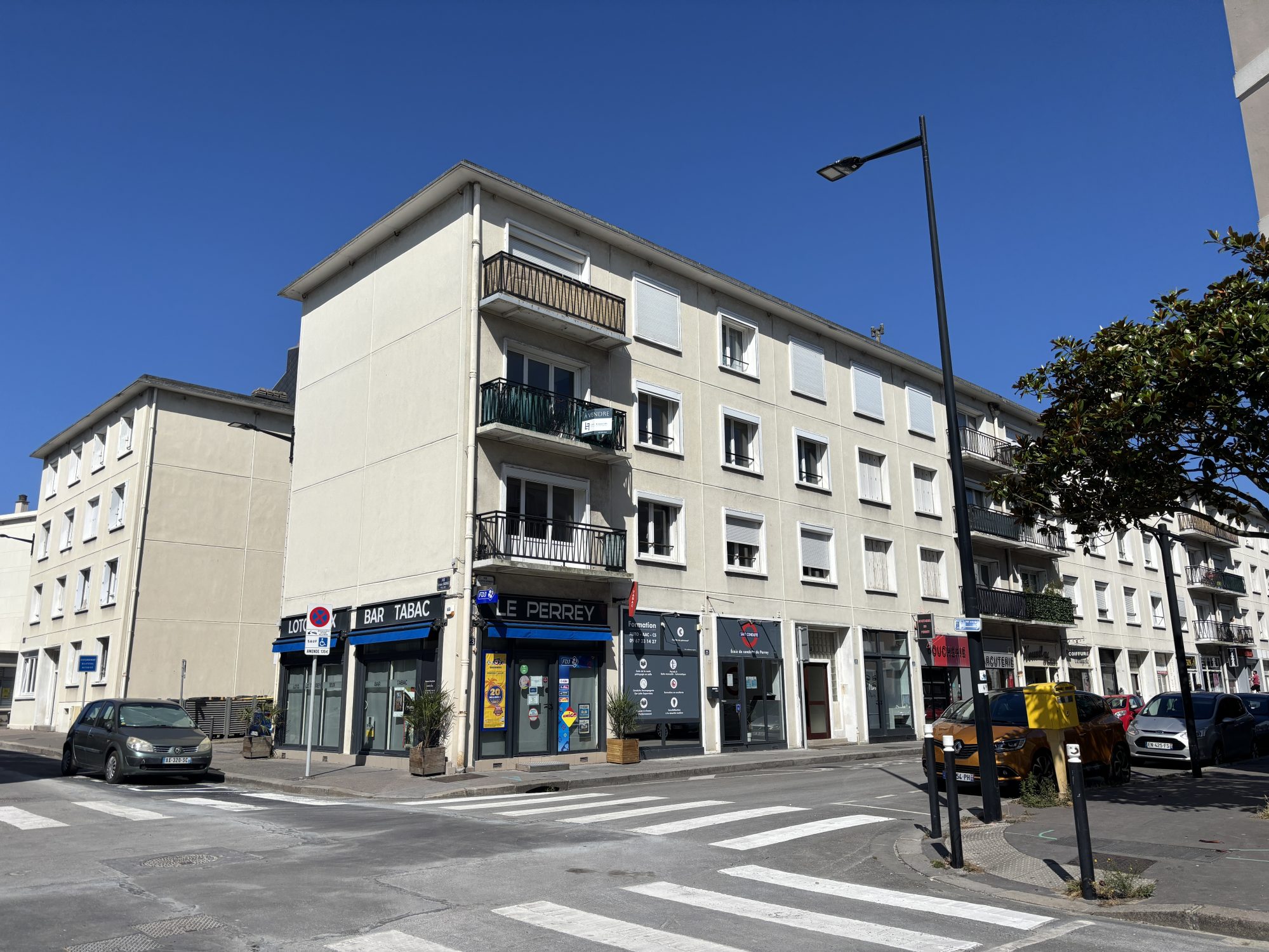 LE HAVRE – SECTEUR PLAGE – 4 CHAMBRES – 2ÈME ÉTAGE – BALCON – STATIONNEMENT