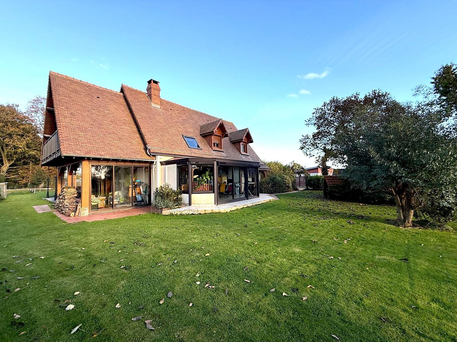 Maison Beuzeville la Grenier – 244m2 – 5 chambres – Piscine