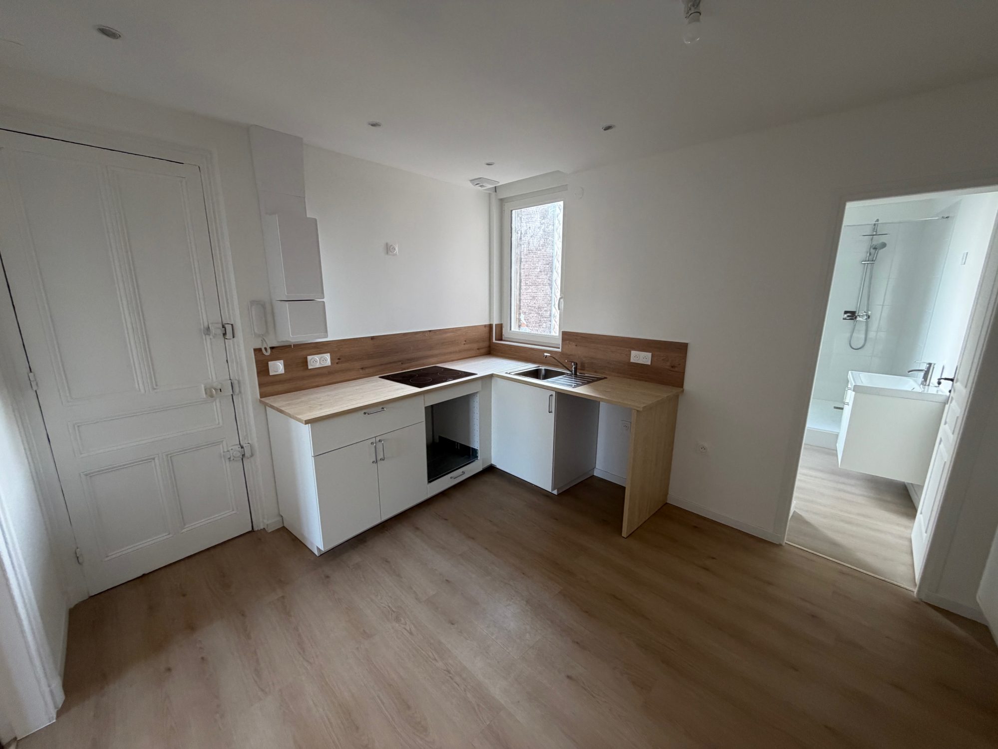 F2 – ENTRE COTY ET DANTON