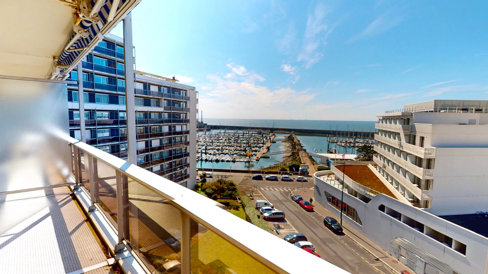 Exclusivité – Résidence de France – T4 113m2 – Vue mer