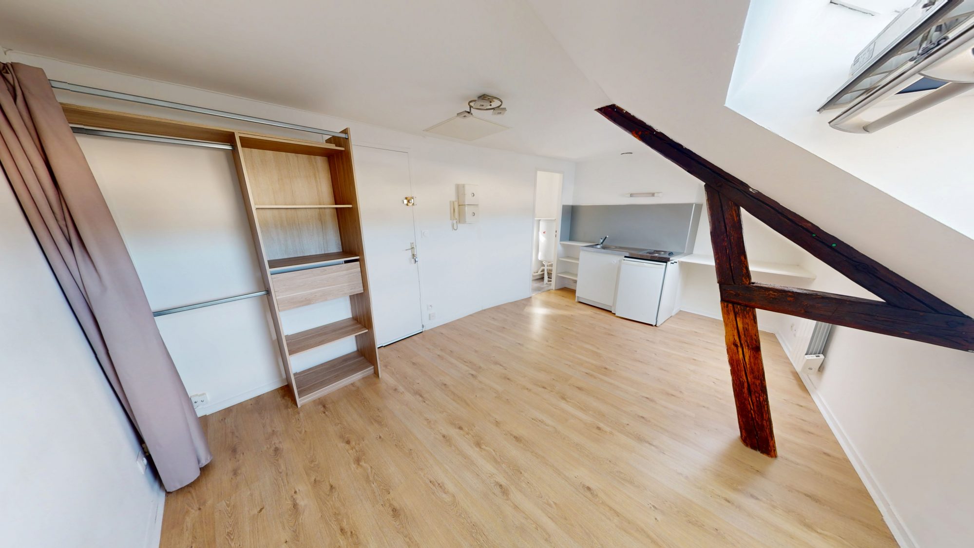 STUDIO – DANTON/PALAIS DE JUSTICE