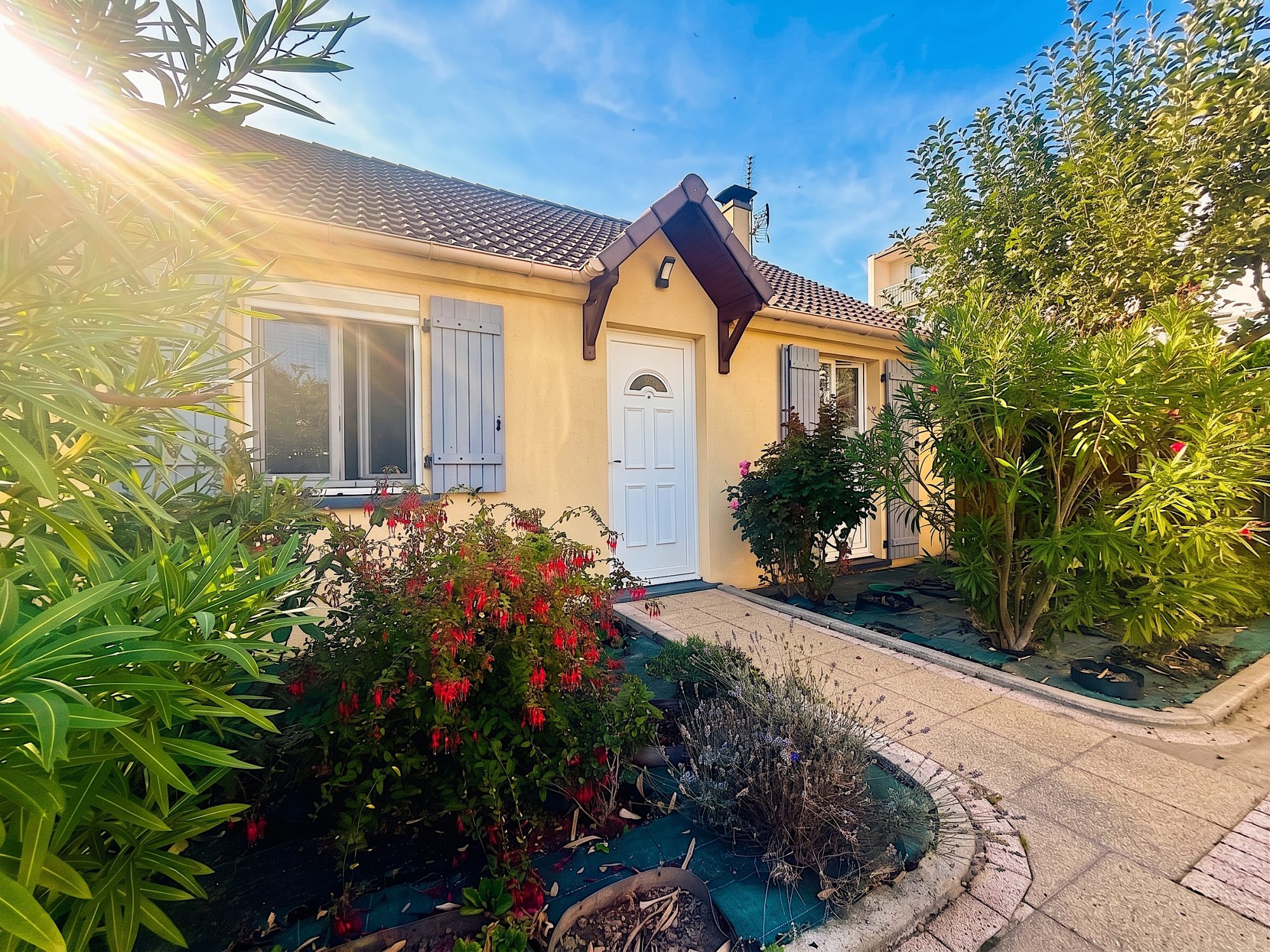 Maison Le Havre – Plain Pied – 3 chambres – Garages – Jardin